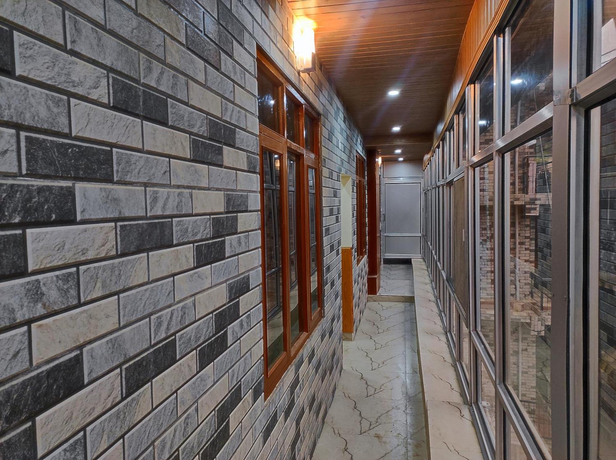 Vintage Woods Inn Shimla Exterior foto